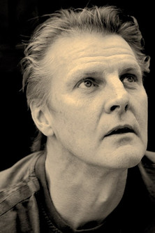 Peter McNamara as Rory