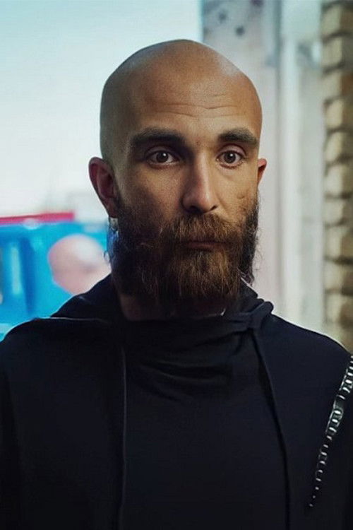 Ali Mehraban as arya