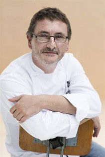 Andoni Luis Aduriz as Self