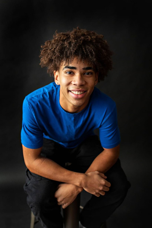 Isaac Murray as Second Kid