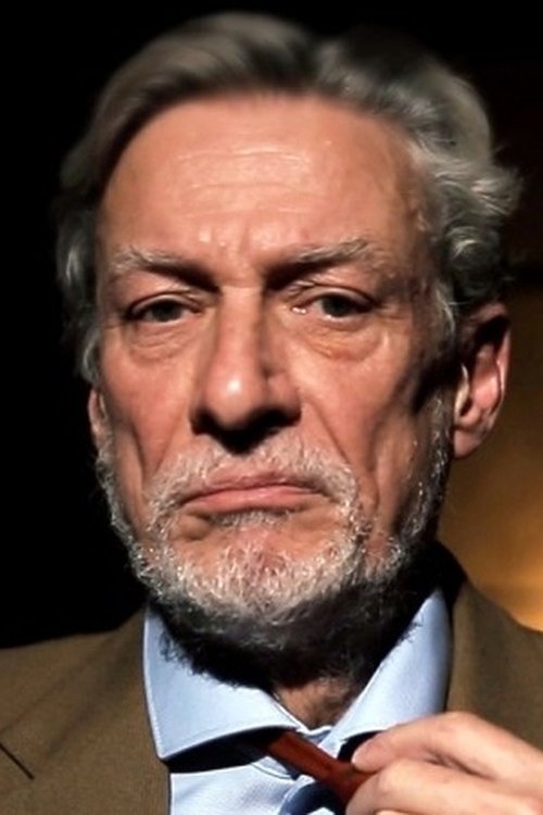 Didier De Neck as Julien