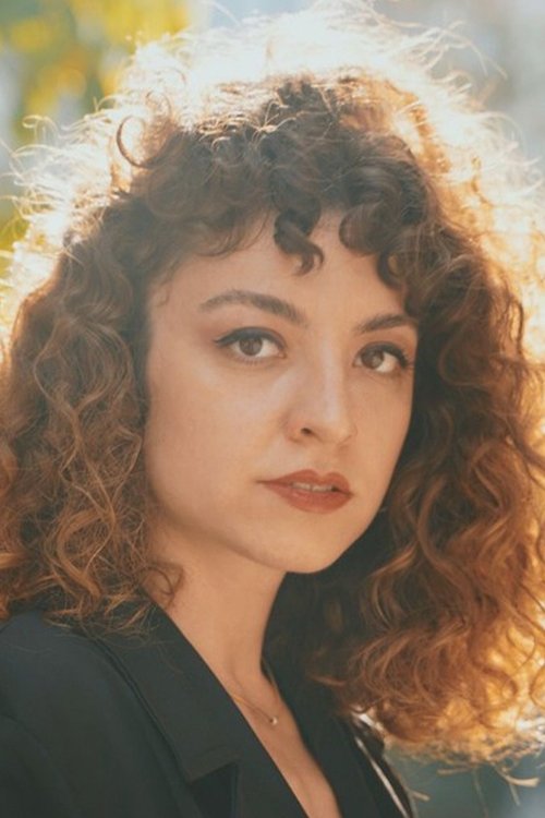 Ezgi Bayramoğlu as