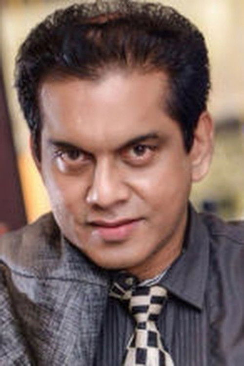 Kamal Addaraarachchi as Senaka