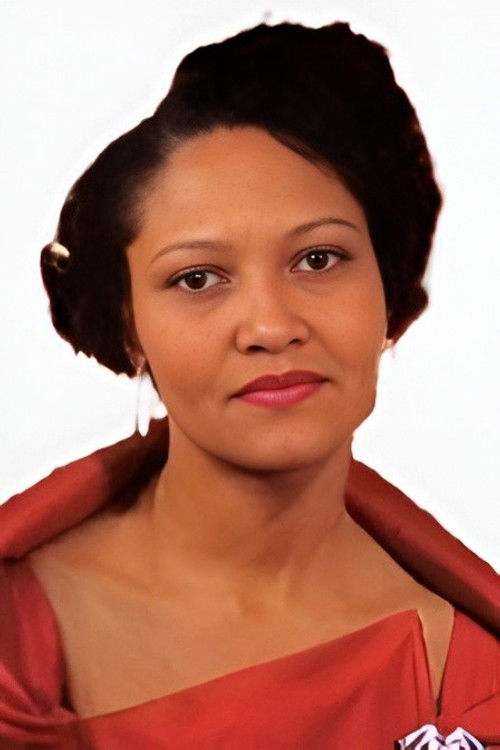 Maidie Norman as Dorothy