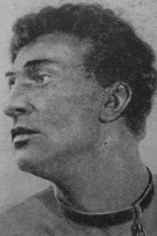 Lev Lastovka as Луций Кастет