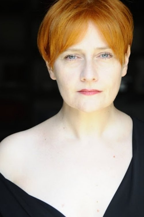 Alessandra Muccioli as dottoressa USL