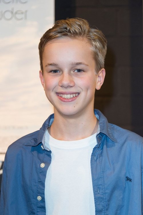 Noah Kraus as Daniel