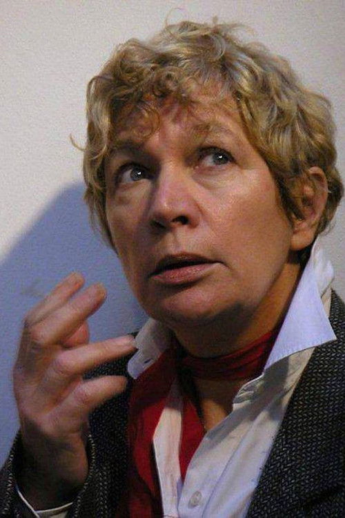 Maryvonne Pellay-Lefranc as Grand mère