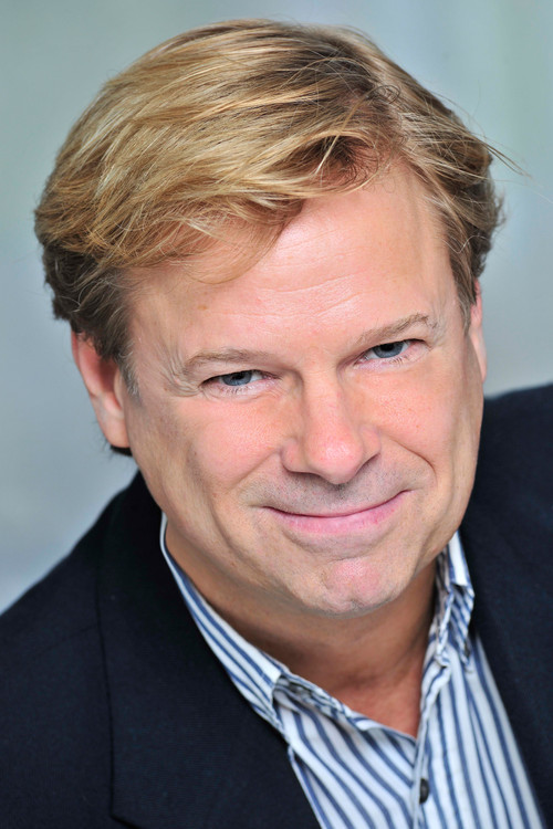 Jacques Lussier as Umberto