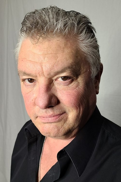 Michael Mili as Harry Sharp