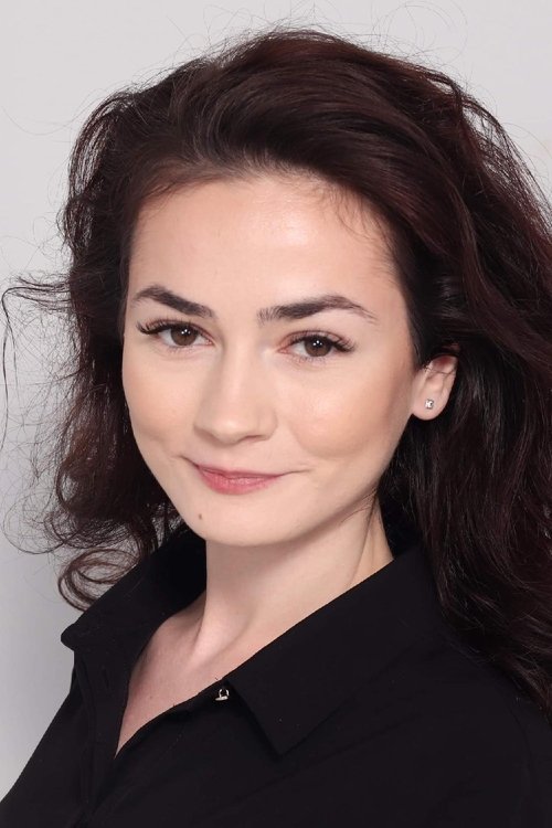 Andreea Enciu as Andreea