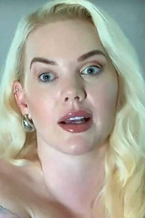 Jennifer Barlow as Cassey