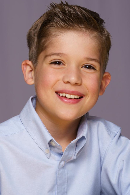 Austin Kurtis as Andy Turner