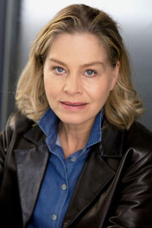 Gabriele Welker as Liesl Damleitner