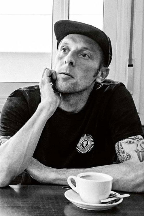 Diego Bucchieri as Montage Skater