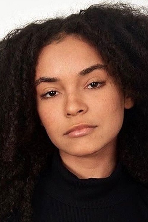 Gi Fernandes as Talita