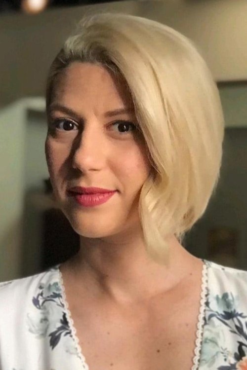 Areti Paschali as Πόλυ Δαμάσκου