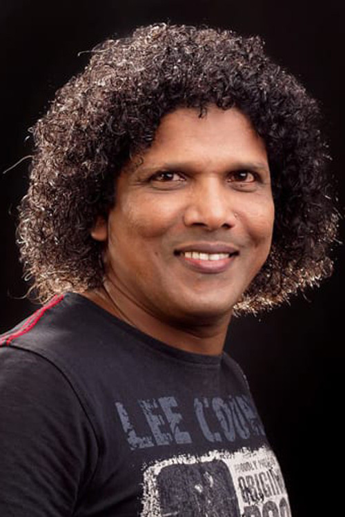 Kannan Sagar as Shibu's Father