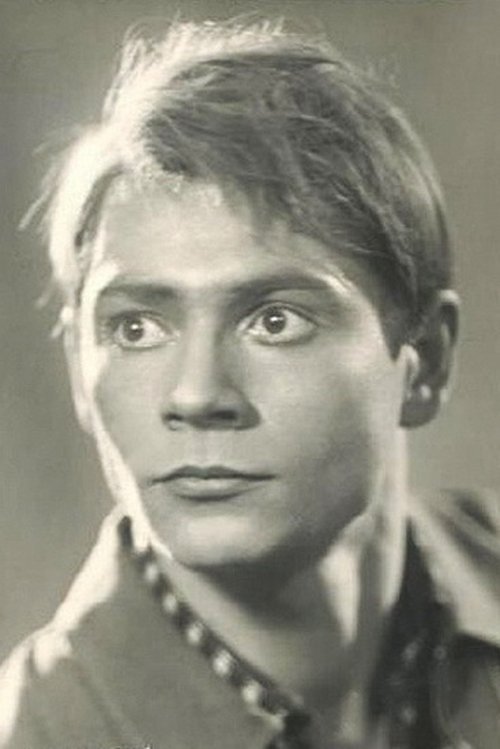 Vladimir Krasnov as Vilka Fisher