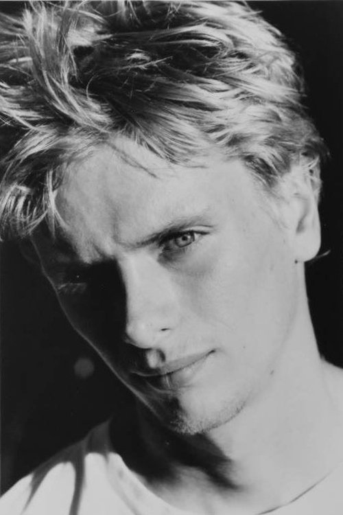 Jeremy Jordan as Johnny