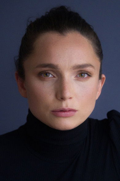 Anna Císařovská as Anne Geneviève de Longueville