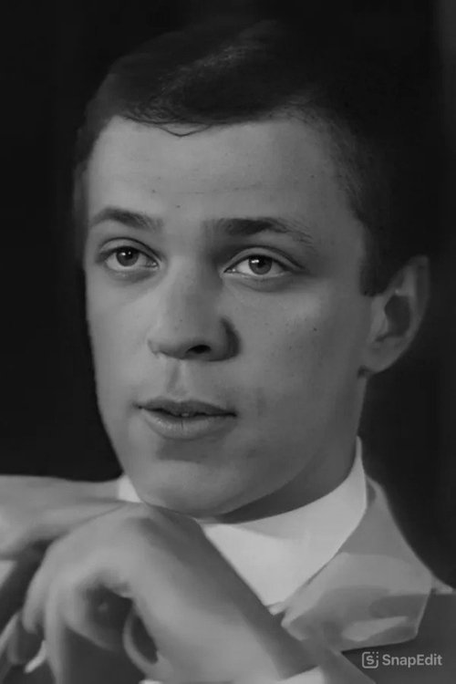 Arunas Storpirstis as Neighbor