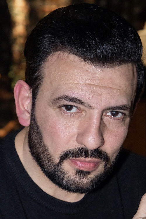 Rəşad Kəsəmənli as Kənan