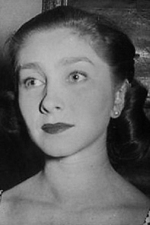 Mari Carmen Díaz de Mendoza as 