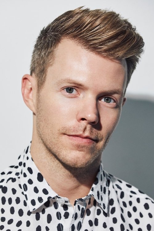 Brian Dare as Alex Davison