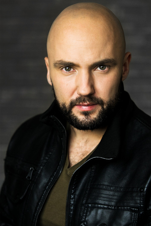 Scott Michael Wagstaff as Julio