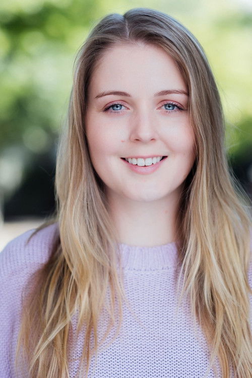 Sophie Thurling as Emily Beckman