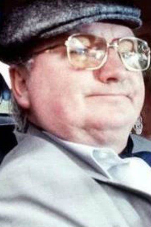 Fred Feast as Kenneth - Sound Recordist