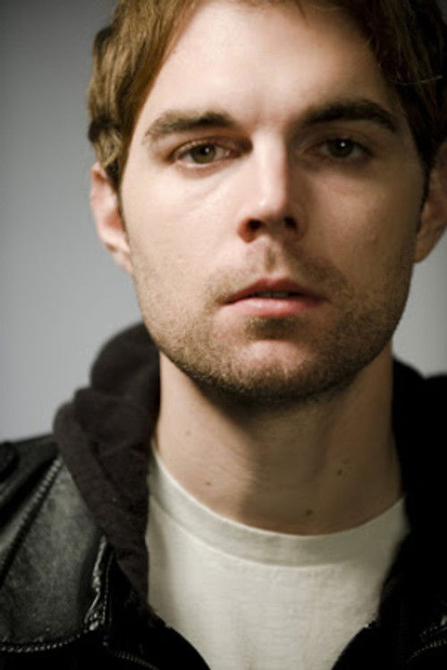 Nick Yedinak as Clive Runnels