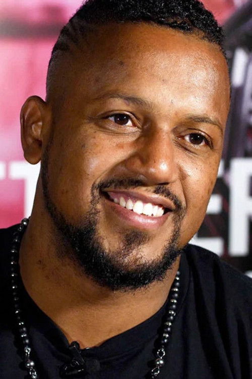 Yorgan de Castro as Self