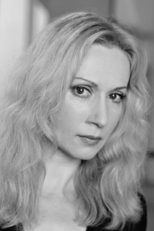 Eleonora Korisnaitė as Amie à Vilnius