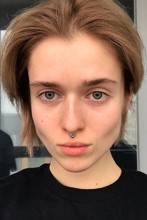 Tasha Kulakova as Лера