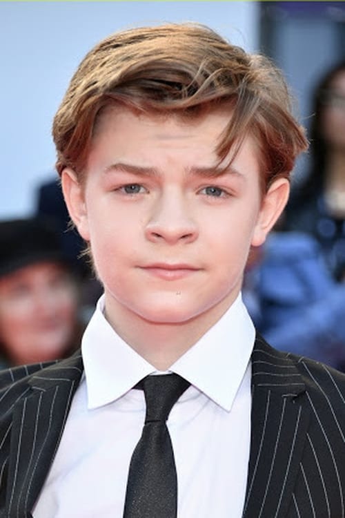 Oakes Fegley as Michael