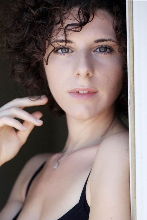 Cecilia Carponi as Martina