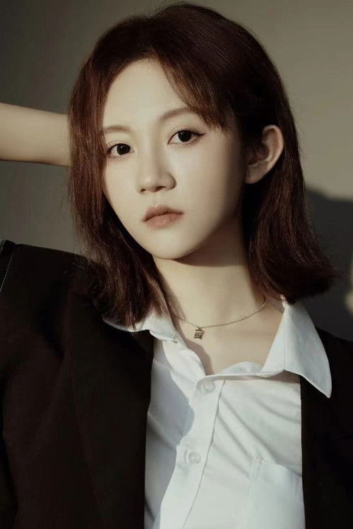 Wang Qianhui as Self