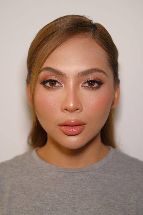 Riena Diana as Dr Qhadeeja