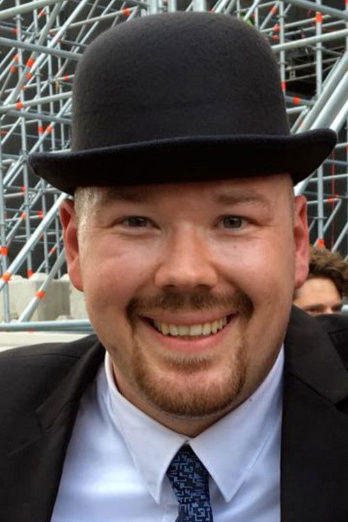 Steve Dekker as Dr. Peacock