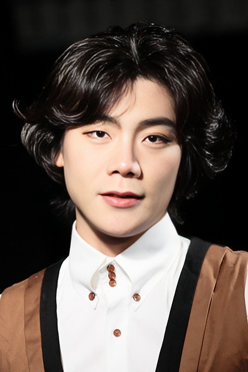 Je Dong-hwa as Kim Su-cheol