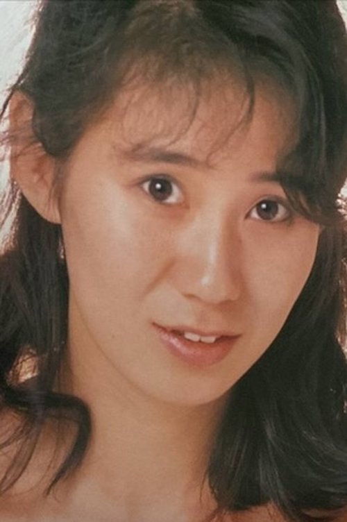 Miyuki Nakayama as Woman under tree