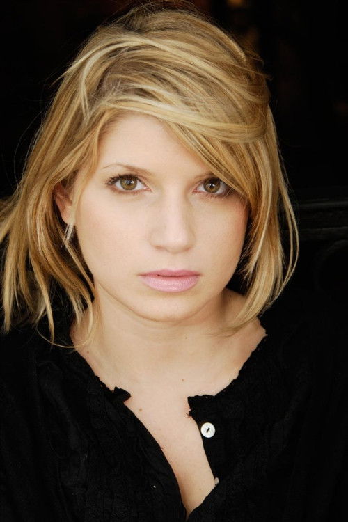 Priscilla Attal-Sfez as Sophie