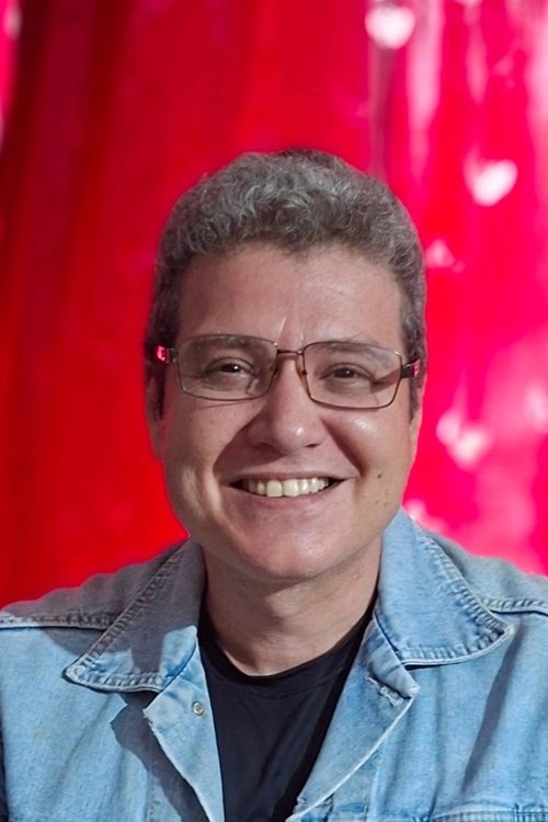 Alexandre Britto as Marcos