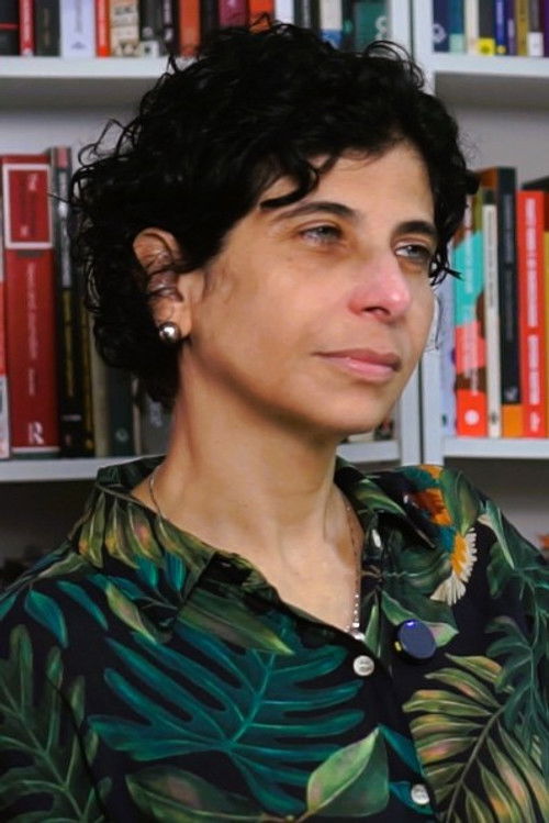 Ana Paula Goulart Ribeiro as Ana Paula Goulart