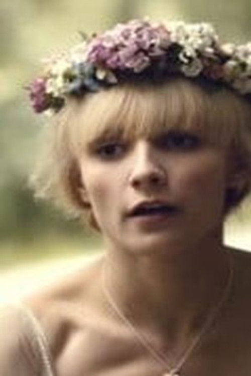 Koko Anglo as Monty Hill