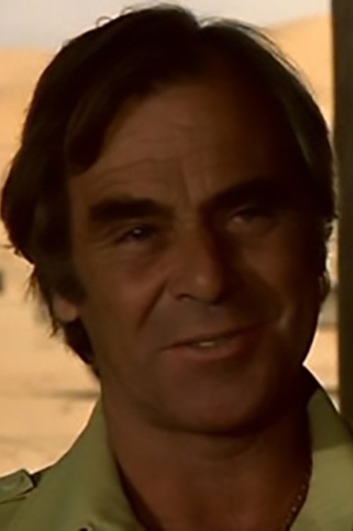 Joe Stewardson as Smollet