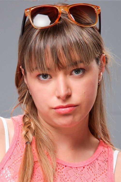 Margarita Hardessen as Valentina Duque