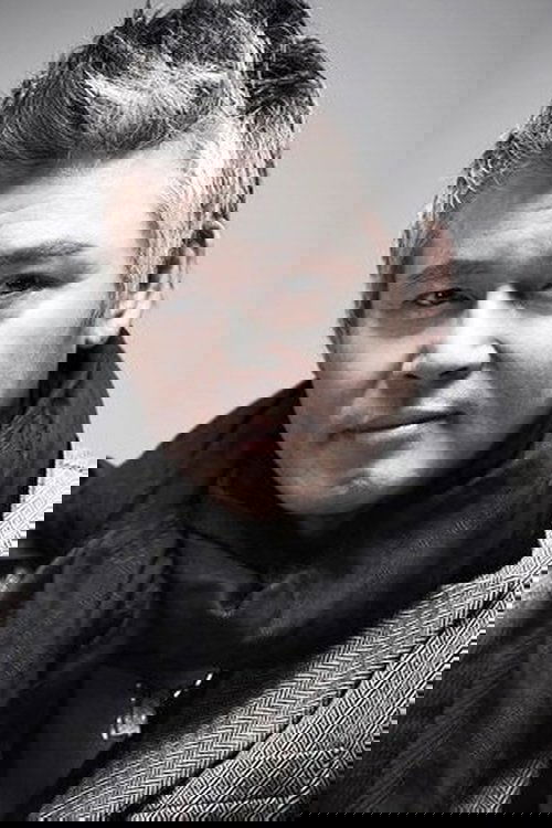 Lee Dong-jun as Lee Chang-kil